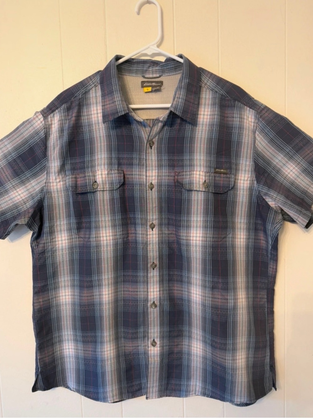 Eddie Bauer Men's Blue Plaid Short-Sleeve Button-Up Shirt Mesh Lining Size XL